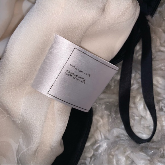 CHANEL silk blouse - Picture 9 of 9